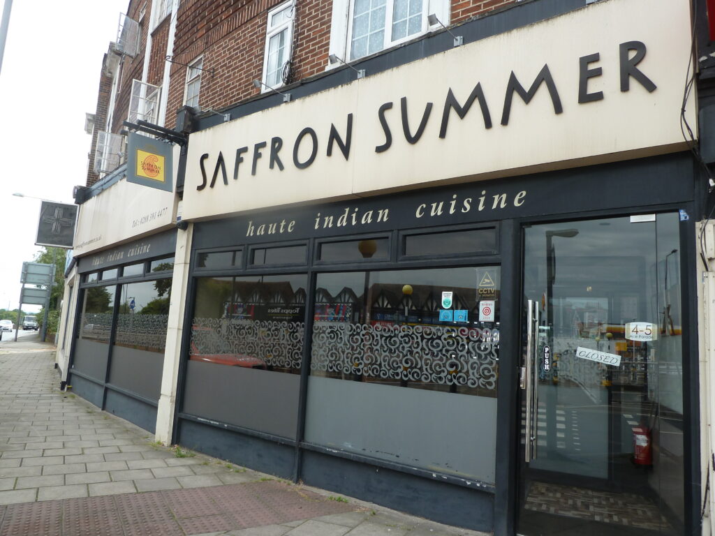 Double Fronted Restaurant Premises – To Let – Ace Parade, Chessington